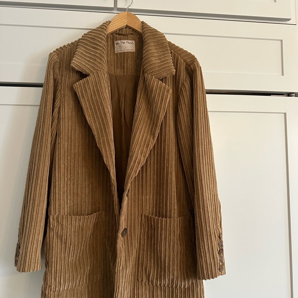 FREE PEOPLE- We The Free Corduroy jacket (ish) - Picture 2 of 5